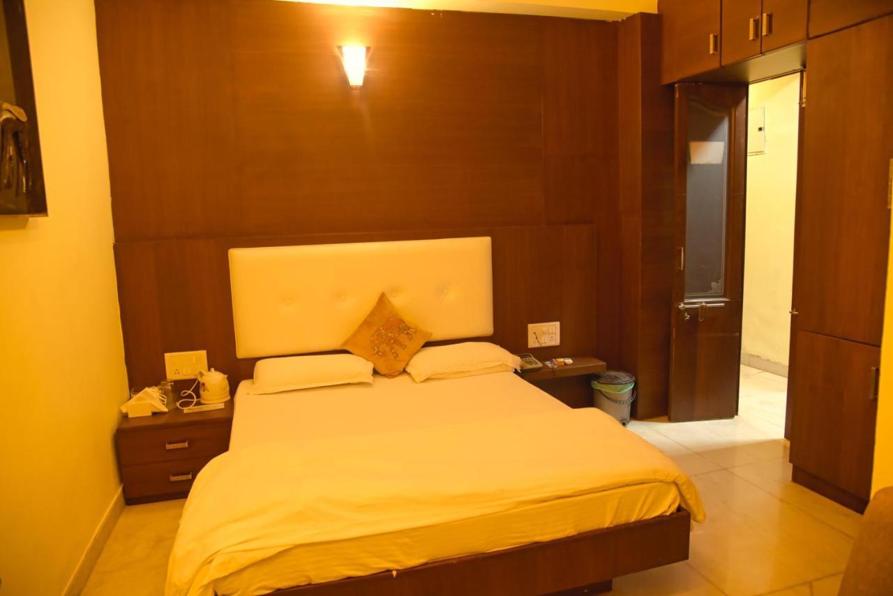 Royal Palms Luxury Service Apartment Nagpur Exterior foto