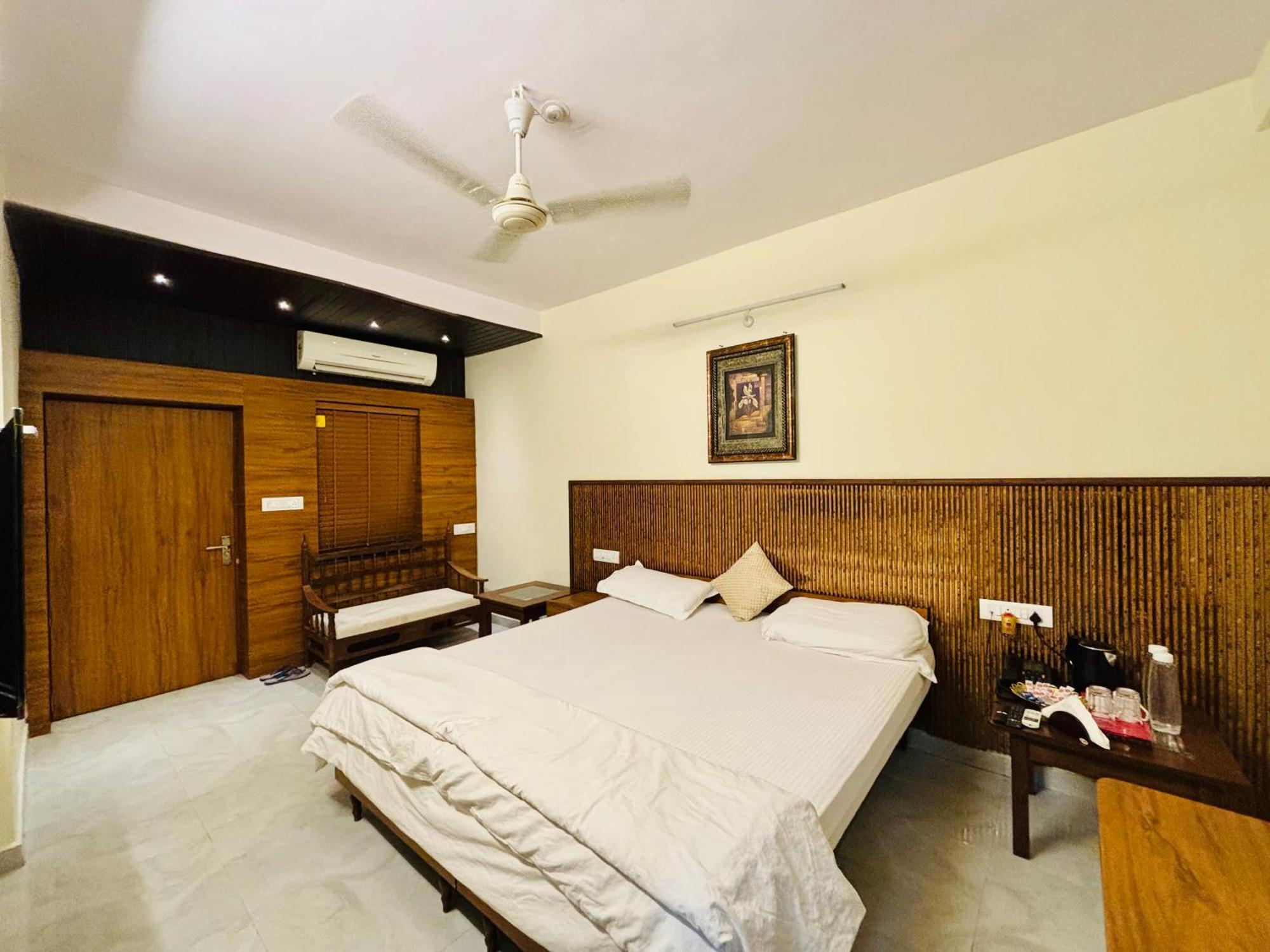 Royal Palms Luxury Service Apartment Nagpur Exterior foto
