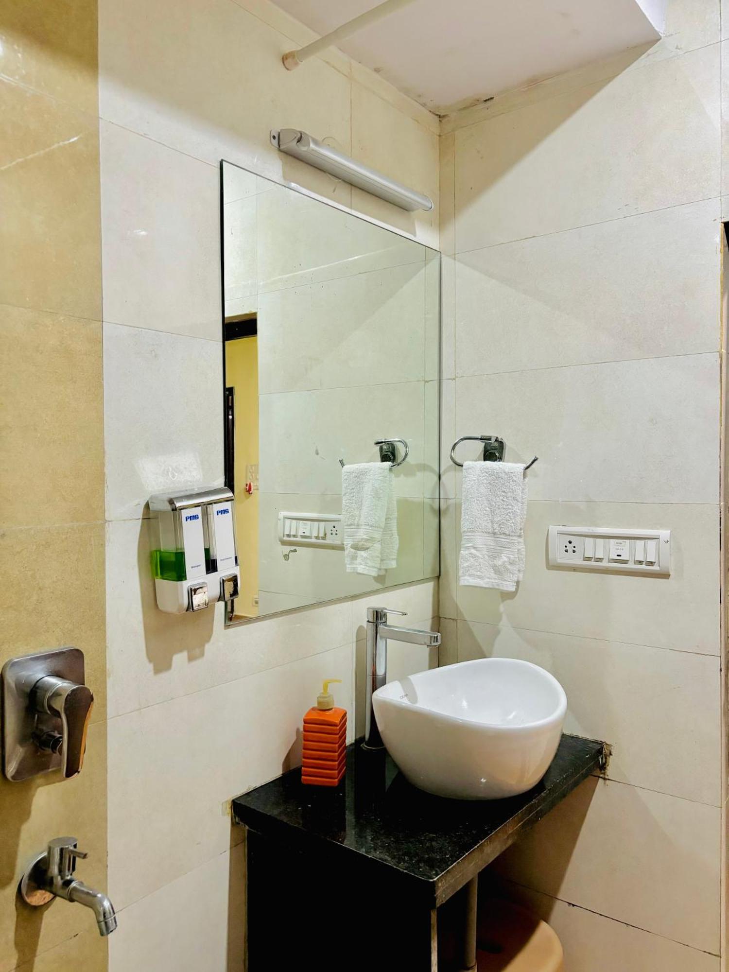 Royal Palms Luxury Service Apartment Nagpur Habitación foto