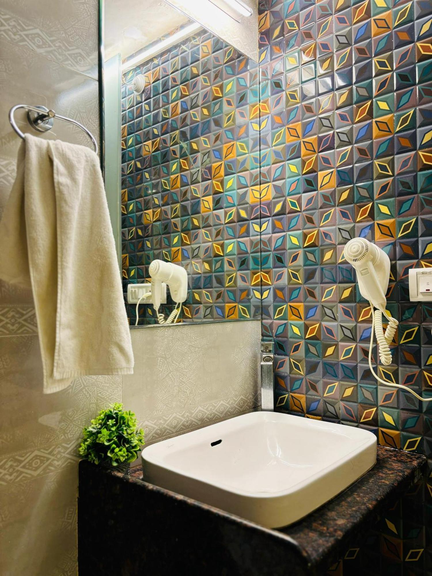 Royal Palms Luxury Service Apartment Nagpur Exterior foto